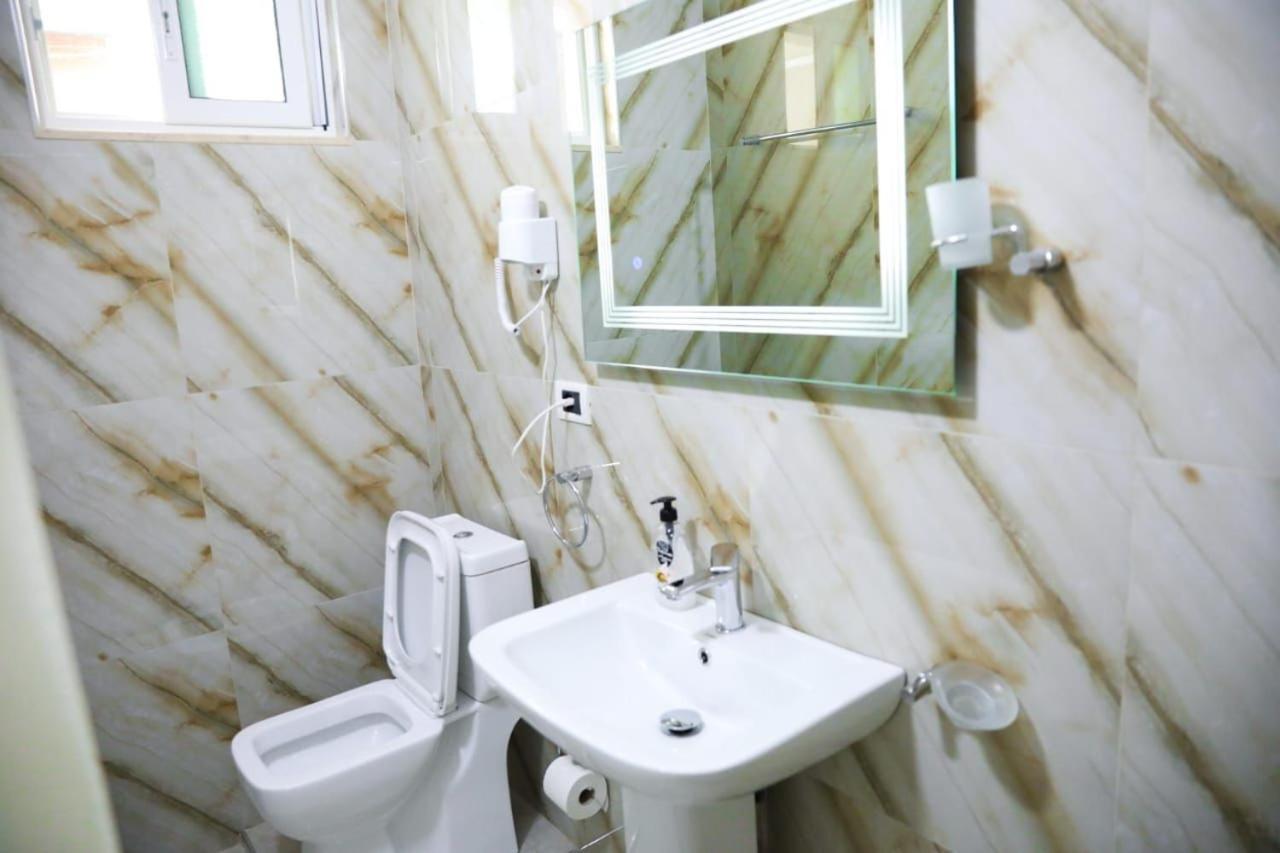 Merkaj Hotel Berat Extérieur photo