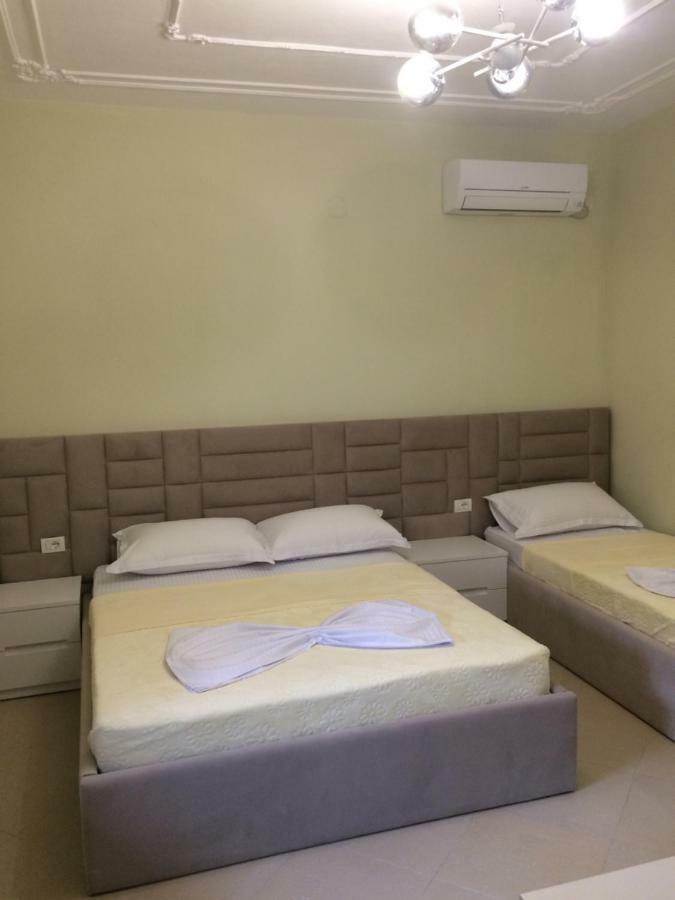 Merkaj Hotel Berat Extérieur photo